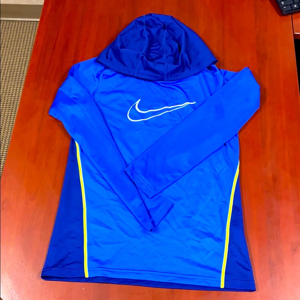 Boys lightweight dri-fit Nike shirt